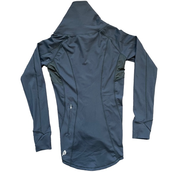 P’Tula Turtle Neck Sweater (S) - Picture 2 of 7